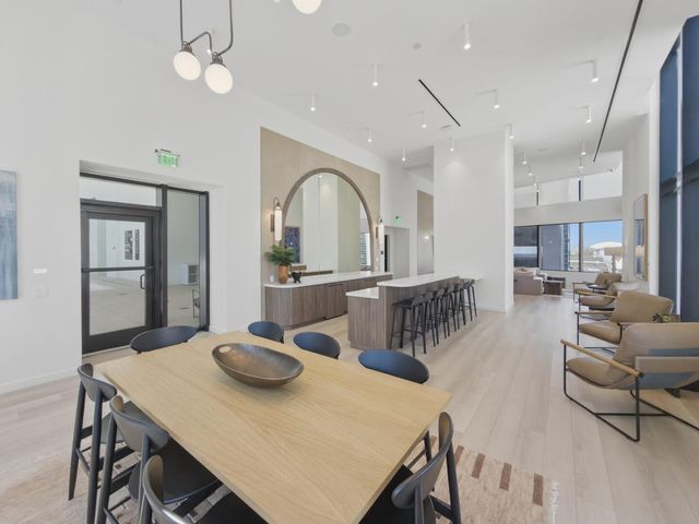 225 N Miami Avenue 2002, Miami, FL 33128