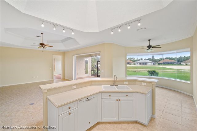 2808 Briarwood Lane, Sebring, FL 33875