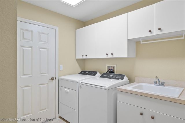 2808 Briarwood Lane, Sebring, FL 33875