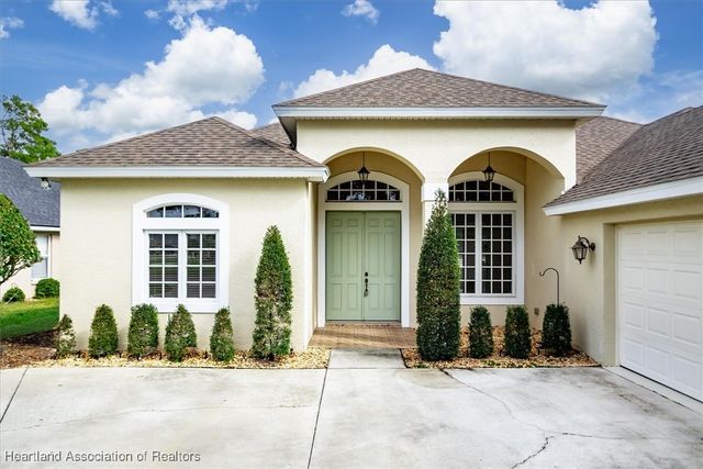 2808 Briarwood Lane, Sebring, FL 33875