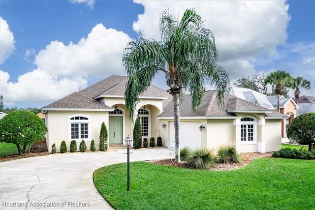 2808 Briarwood Lane, Sebring, FL 33875