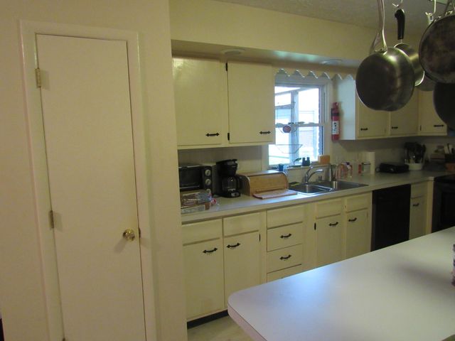 637 Cromwell Way, Lexington, KY 40503