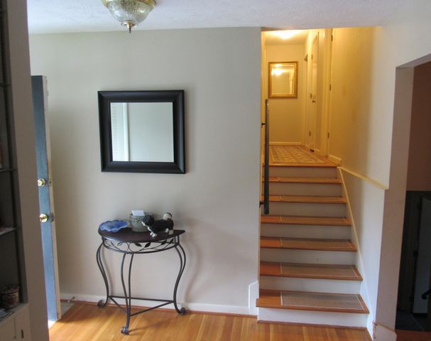 637 Cromwell Way, Lexington, KY 40503