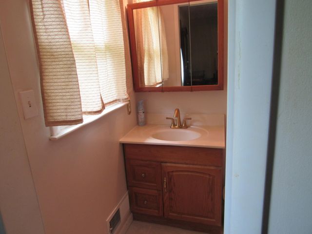 637 Cromwell Way, Lexington, KY 40503