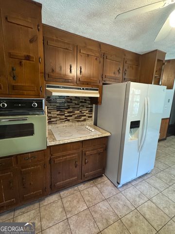 3827 Sherwood Drive, Douglasville, GA 30135