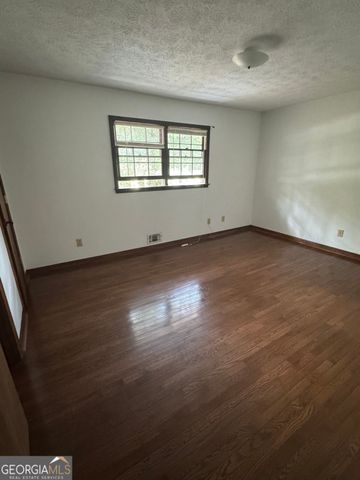 3827 Sherwood Drive, Douglasville, GA 30135