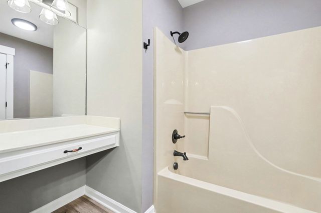 1611 Annie Ln, Columbia, TN 38401