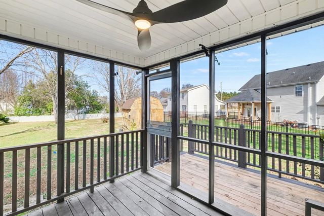 1611 Annie Ln, Columbia, TN 38401