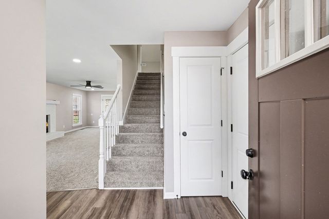 1611 Annie Ln, Columbia, TN 38401