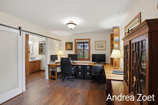 9571 Kraft Avenue SE, Caledonia, MI 49316
