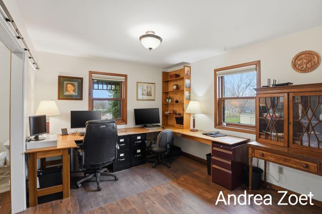 9571 Kraft Avenue SE, Caledonia, MI 49316