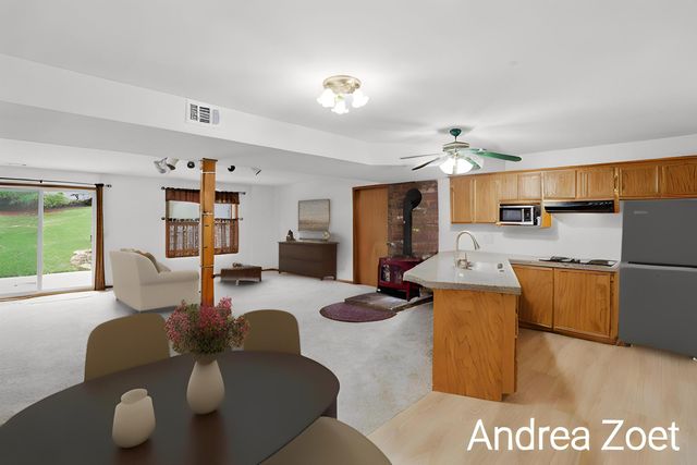 9571 Kraft Avenue SE, Caledonia, MI 49316