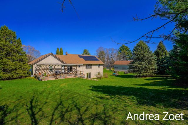 9571 Kraft Avenue SE, Caledonia, MI 49316