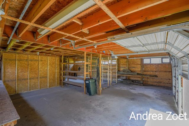 9571 Kraft Avenue SE, Caledonia, MI 49316