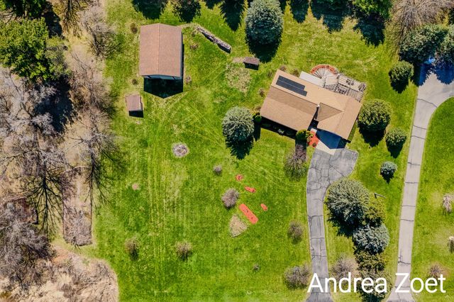 9571 Kraft Avenue SE, Caledonia, MI 49316