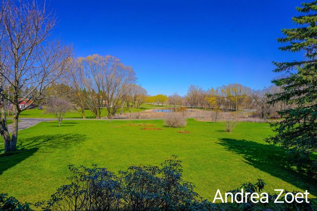 9571 Kraft Avenue SE, Caledonia, MI 49316