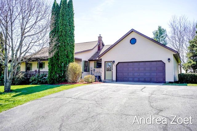 9571 Kraft Avenue SE, Caledonia, MI 49316
