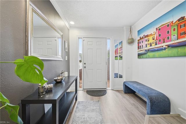 1719 N River Creek LNDG, Suffolk, VA 23434