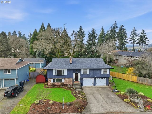 970 JOSEPHINE St, Oregon City, OR 97045