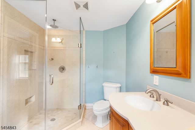 52 Olcott Ave, Bernardsville Boro, NJ 07924