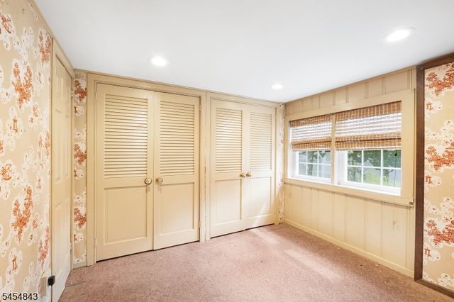 52 Olcott Ave, Bernardsville Boro, NJ 07924