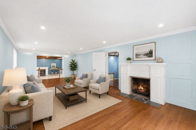 52 Olcott Ave, Bernardsville Boro, NJ 07924