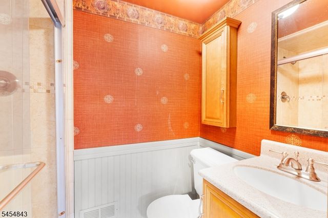 52 Olcott Ave, Bernardsville Boro, NJ 07924
