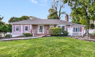 52 Olcott Ave, Bernardsville Boro, NJ 07924