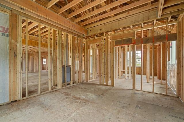 25102 W 141st Street, Olathe, KS 66061