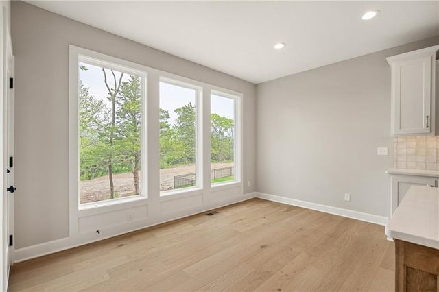 25102 W 141st Street, Olathe, KS 66061