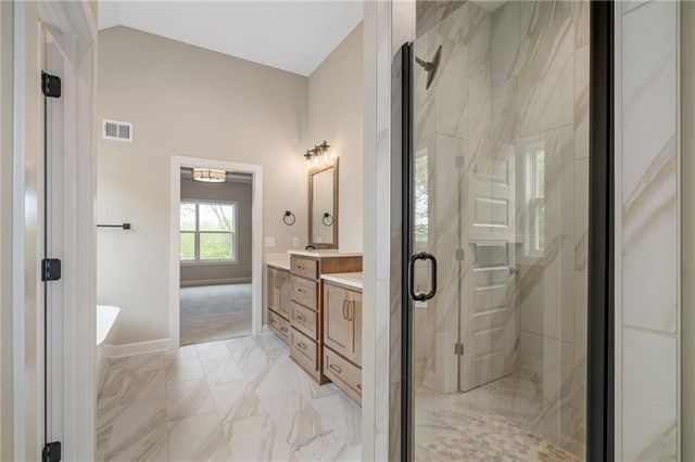 25102 W 141st Street, Olathe, KS 66061