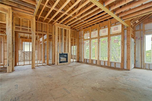 25102 W 141st Street, Olathe, KS 66061