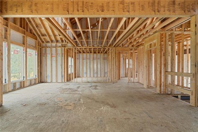 25102 W 141st Street, Olathe, KS 66061