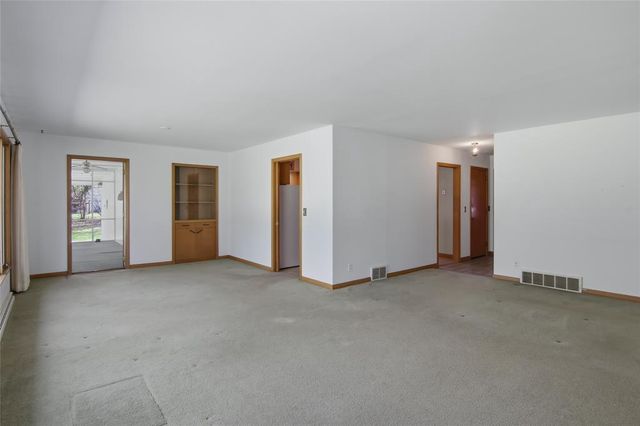 3333 Halsey Street, Eau Claire, WI 54701