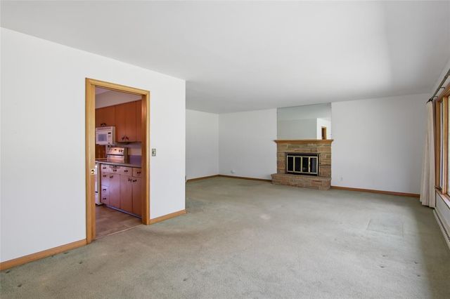 3333 Halsey Street, Eau Claire, WI 54701