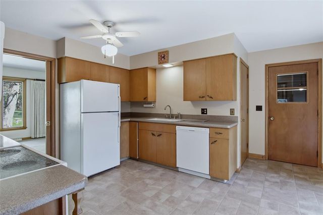 3333 Halsey Street, Eau Claire, WI 54701