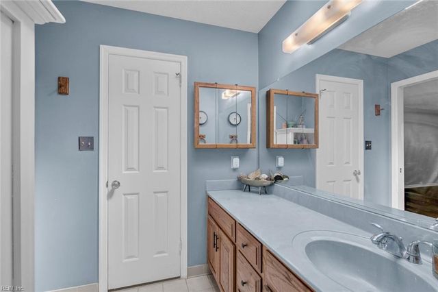 101 Edgewood CT, Yorktown, VA 23692