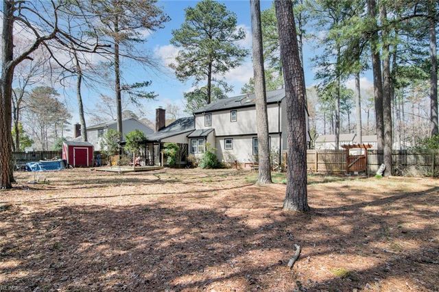 101 Edgewood CT, Yorktown, VA 23692