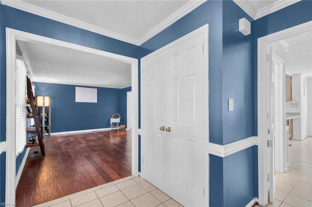 101 Edgewood CT, Yorktown, VA 23692