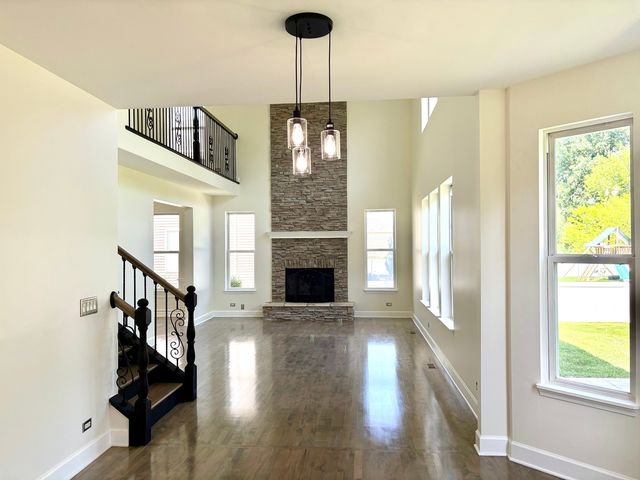 1145 Mackenzie Drive, Antioch, IL 60002