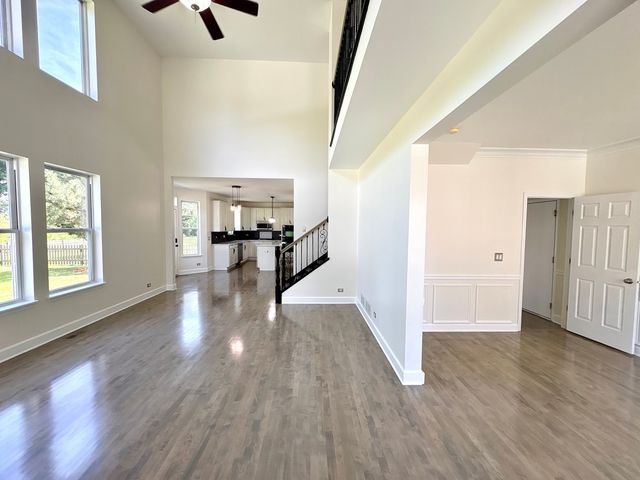 1145 Mackenzie Drive, Antioch, IL 60002