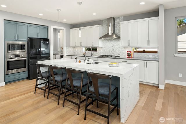 7322 124th Avenue NE, Kirkland, WA 98033