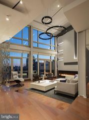 2424 18TH ST NW #R4, Washington, DC 20009