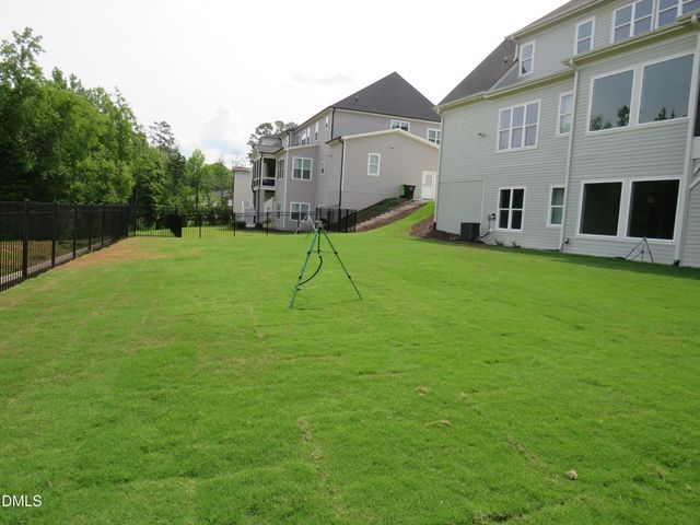 2530 Silas Peak Lane, Apex, NC 27523