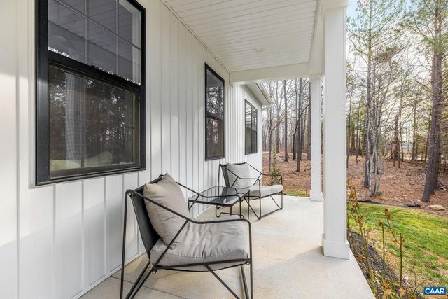 1229 PEACH GROVE RD, Louisa, VA 23093