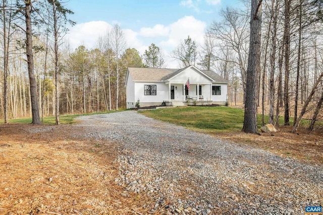 1229 PEACH GROVE RD, Louisa, VA 23093
