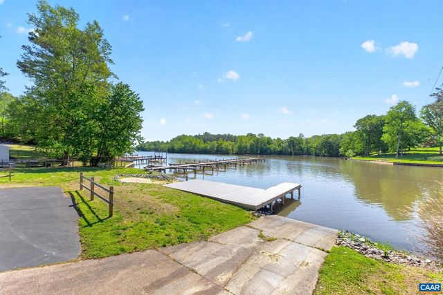 1229 PEACH GROVE RD, Louisa, VA 23093