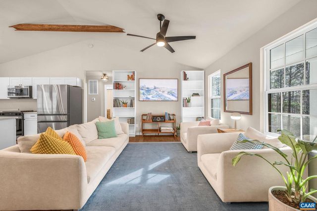 1229 PEACH GROVE RD, Louisa, VA 23093