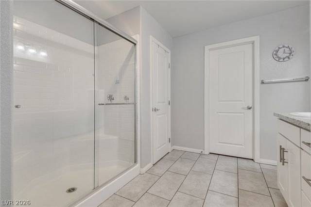 9273 Bluemist Falls Street, Las Vegas, NV 89123