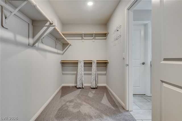 9273 Bluemist Falls Street, Las Vegas, NV 89123